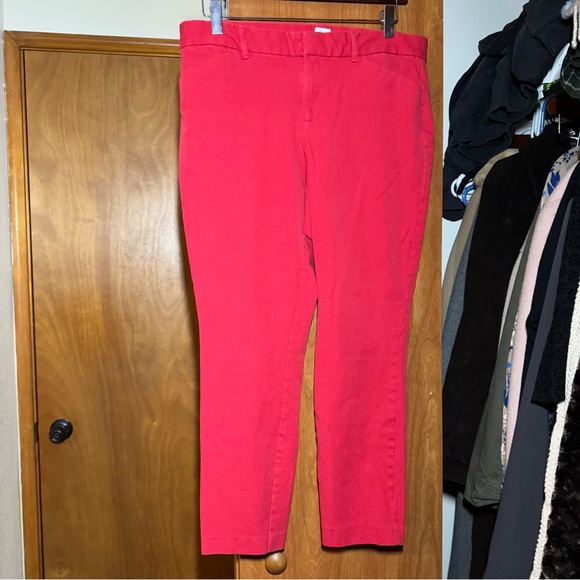 ❤️BUNDLE SALE❤️ GAP Signature Skinny Ankle Size 12 Red Pants Slim Fit - Picture 2 of 4